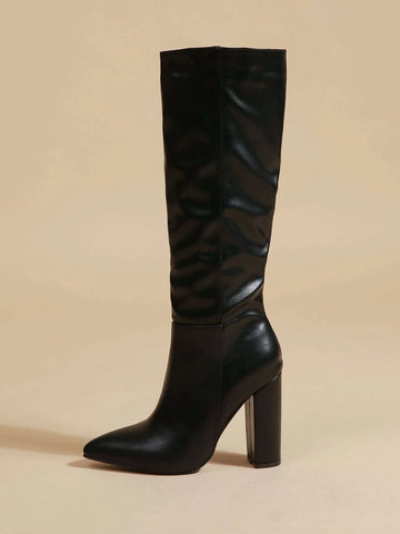Junaa | Elegante Lederstiefel Damen - Stylische Business Stiefel für Female Fashion