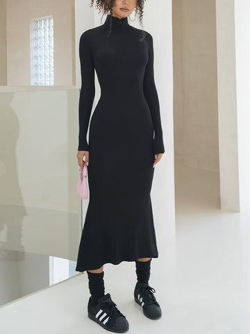 Mia | Elegantes langärmeliges Midikleid mit Rundhalsausschnitt