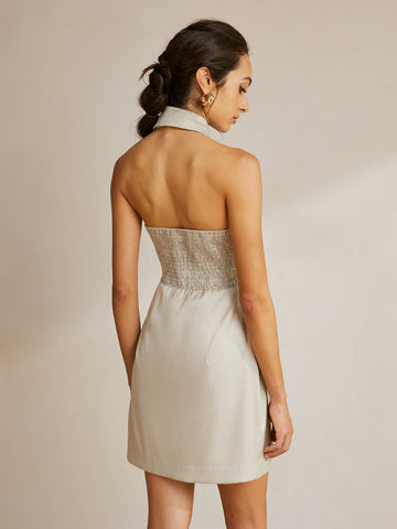 Clara | Elegantes Kurzkleid mit Cross Halter und Rückenausschnitt
