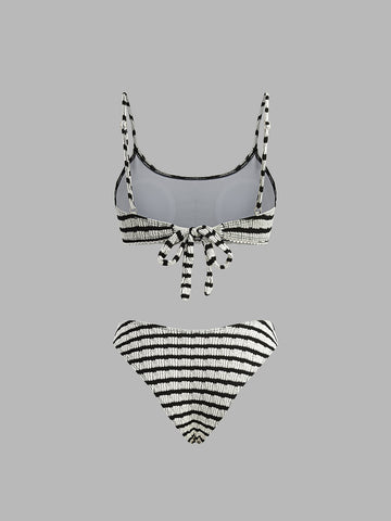 Melina | Gestreiftes Rückenschnür-Bikini-Set