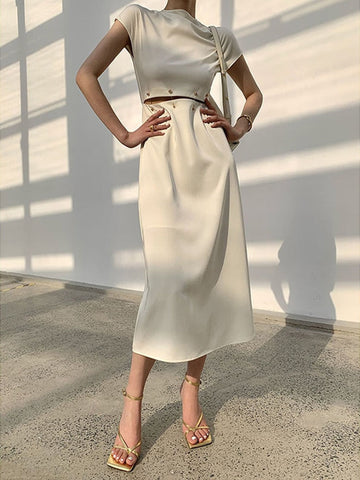 Clara | Elegantes Midikleid mit ausgeschnittenen Ärmeln
