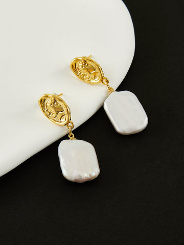Emilia | Elegante Barocke Perlenohrringe