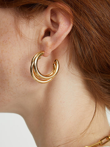 Clara | Triple Goldene Creolen Ohrstecker