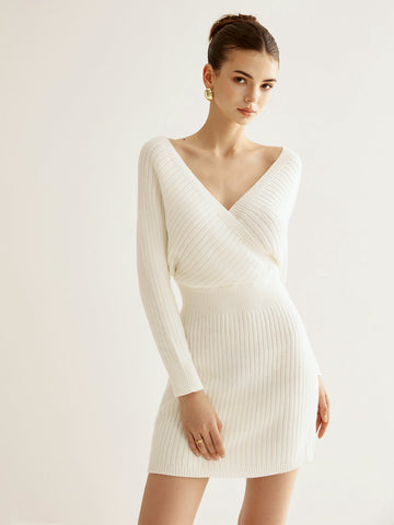 Clara | Criss Cross Cinched Strickkleid