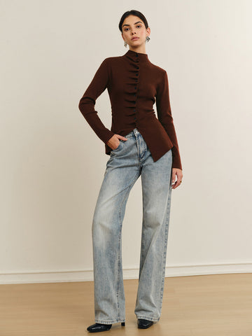 Klara | Zeitloses Knittop mit Knopf und Schlitz