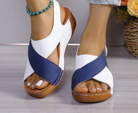 Ivy | Ultra bequeme orthopädische Sandalen mit Absatz