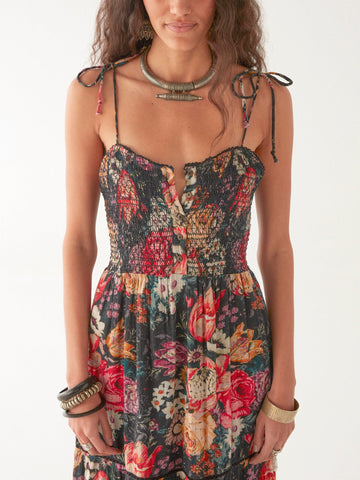 Karter | Stylisches Kleid - Elegante Female Fashion für festliche Anlässe