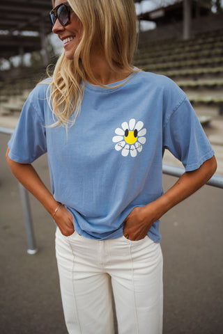 Khloe | T-Shirt Margerite - himmelblau