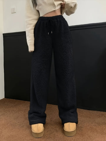 Emilia | Hochtaillierte Velours-Hose