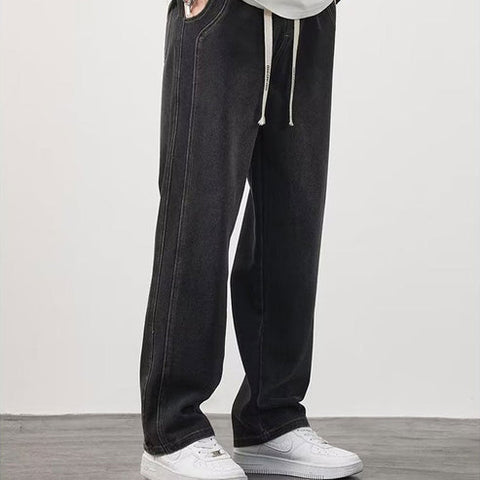 Roland | Trendige Weitgeschnittene Herren-Jeans im Straight Fit